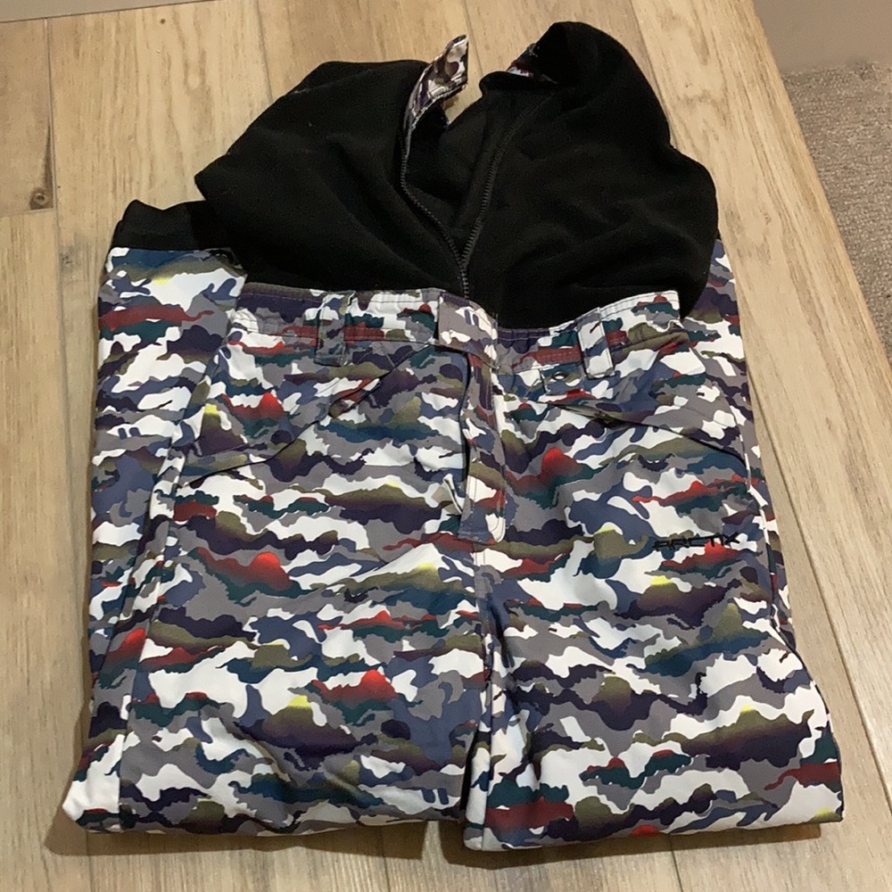 Youth Fleece Snow Bib Overalls | Medium - Picture 3 of 13